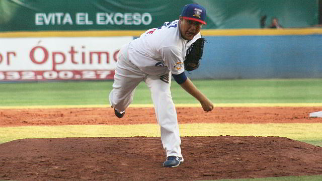 Daniel López, pitcher de Acereros de Monclova