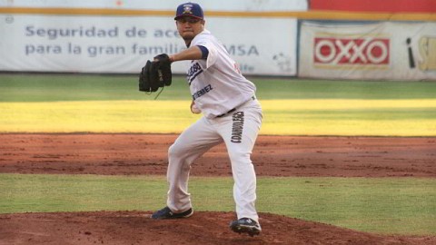Daniel López, pitcher de Acereros de Monclova