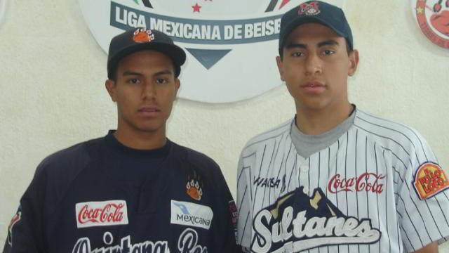 Luis Reyes y Luis Pino de la Liga Rookie de la Academia de la Liga Mexicana