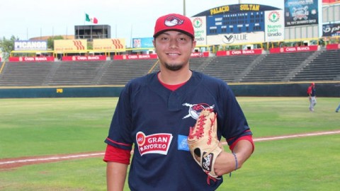 Héctor Velázquez, pitcher de Piratas de Campeche en Monterrey